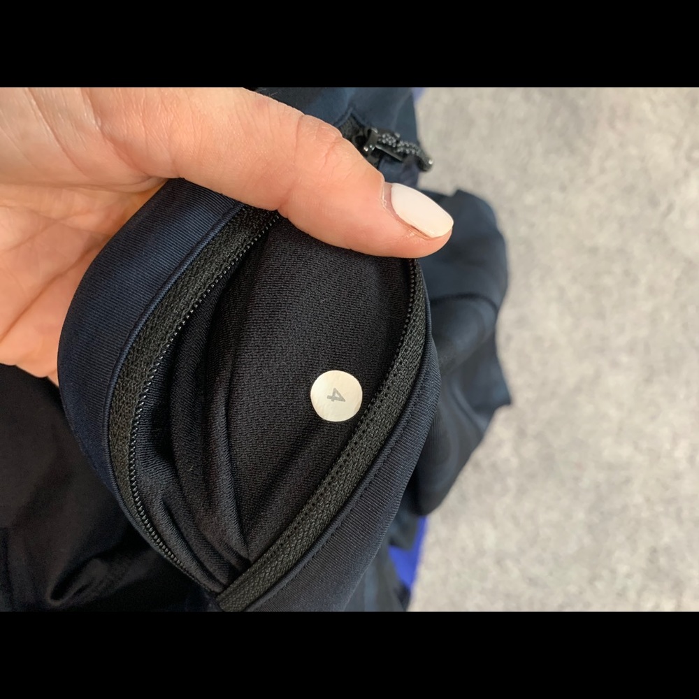 Lululemon Speed Crop - Picture 4 of 6